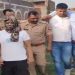 मुजफ्फरनगर पुलिस की बड़ी कार्रवाई: मुठभेड़ में पत्नी समेत शातिर बदमाश गिरफ्तार, हतियार और मिर्ची पाउडर बरामद