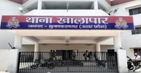 मुजफ्फरनगर पुलिस पर कार्रवाई न करने का आरोप, खालापार में नाबालिग बच्चे चाकू और बेल्ट लेकर फैला रहे दहशत